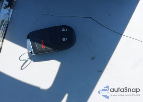 2017 Dodge Journey Sxt from USA, damaged, VIN 3C4PDCBG0HT591282